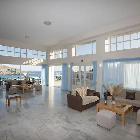 Hotel Bay 2*